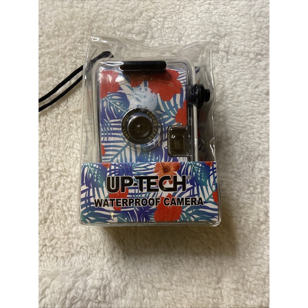 Uptech 35mm Underwater Waterproof Film Camera NIP New 6.6 Feet 10 Exposures